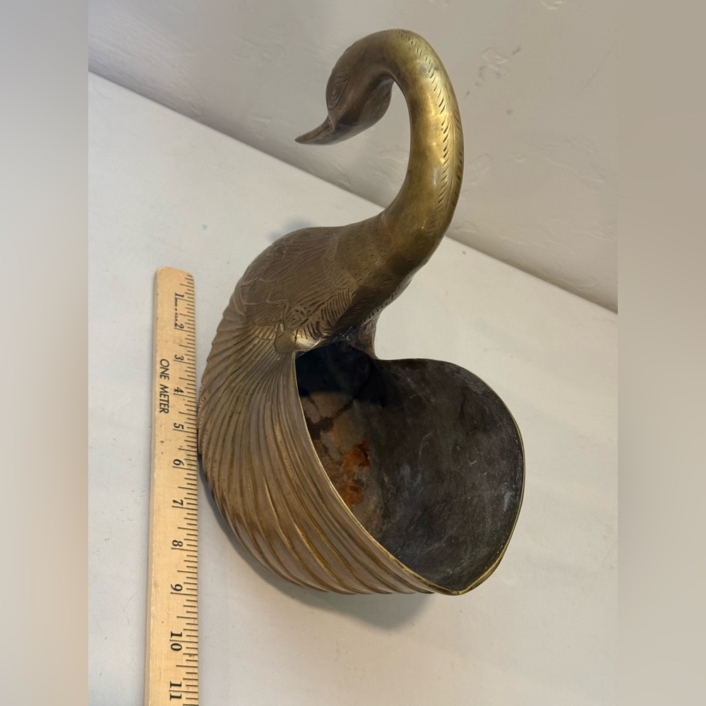 Vintage Solid Brass 10 inch Swan Showpiece Planter natural patina - Picture 9 of 12
